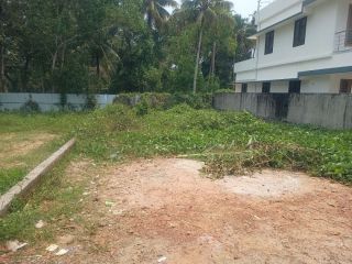 5 cent land for sale, rectangular plot, lorry access