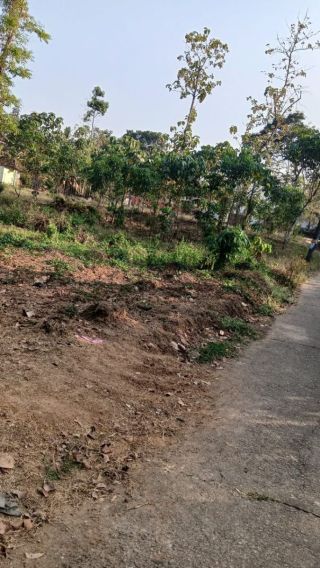 square and plain plot, near to pattazhy temple and pathanapuram road, direct from owner