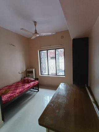 FIRST FLOOR FOR RENT IN KARAMANA