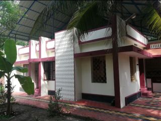 House for Rent located in Ramapuram. Near Aiswaraya Pranayini UP School
