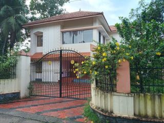 Spacious Duplex Villa for rent