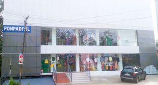 Commercial Property for Sale – Prime Location on MC Road Ayoor