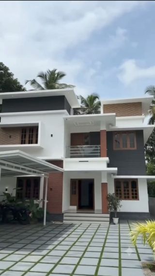 5 BHK House For sale in Mulayam Centre, Thrissur