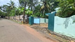 Spacious 3BHK House for Rent with Car Parking
