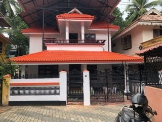 3 BHK villa for Sale located 5 minute walking distance from North Nada entrance of Guruvayur Temple