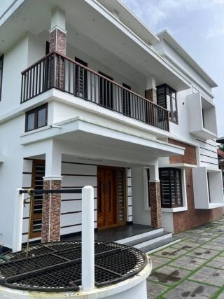 Brand New 4 BHK House For Sale in Kolazhy, Thrissur