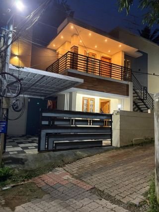 2BHK House, Immediately available for rent to a Family.