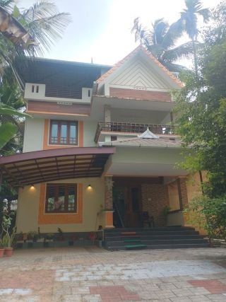 4 BHK HOUSE FOR SALE IN MULAYAM, THRISSUR