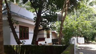 OLD HOUSE KOLAZHY. 6KM AWAY FROM THRISSUR