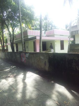 House for rent two room with car parking