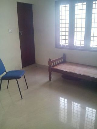 Single room bath attached for rent,near cusat,kalamassery