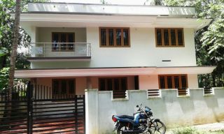 READY TO OCCUPY HOUSE NEARBY GURUVAYOOR TEMPLE