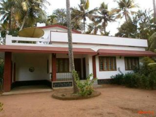 23CENT LAND AND HOUSE AT MELOOR. THRISSUR