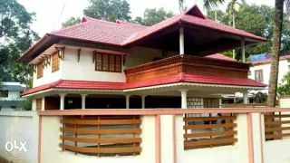 7000 sqft traditionally maked home situated in 24 cent