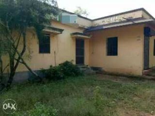20.5 cent of land @  karunagappally ,kollam