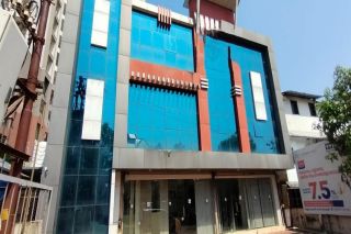 Furnished Commerical Building for sale in East fort,Thrissur
