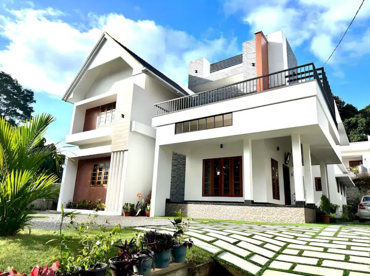 35 laxury villa in palakkad
