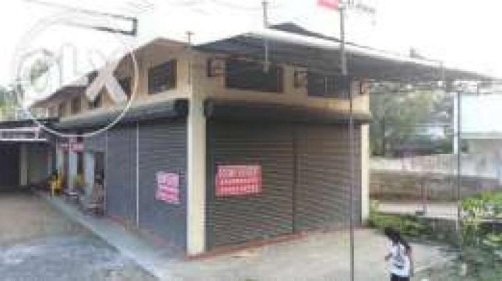 Shop unit for rent in pallivalavu -Moonupedika