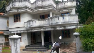 8 cent of land in manthanam thiruvalla mallapally