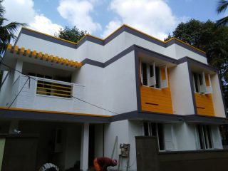 4cend land and 1800sq/ft house at karyavattom ,trivandrum
