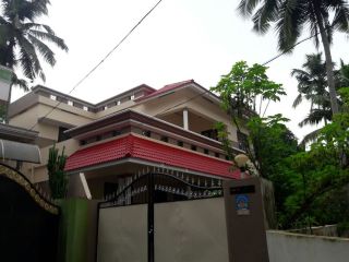 5.5 cent land and a 2 floor house in trivandrum