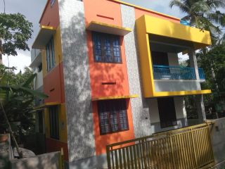 Vatiyoorkavu nettayam.3.75cent.1600sqft