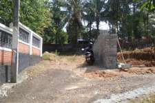 10.25 cents residential plot in Mannuthy, Thrissur