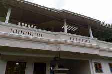 6.500 Cent , 2650 sq.ft , 4bhk house in Thrippunithura – Udayamperoor .