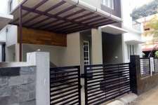 3.25 cent , 1400 sq.ft , 3bhk house in Udayamperoor , Ernakualm .