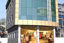 THREE STOREY TOWER FOR RENT