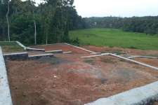 4,5,10 cents of house plots in Chottanikkara - Thalakkodu
