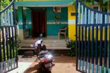 4.5 cents of house in changanacherry kottayam