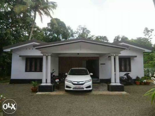 30cent land and house for sale near kayamkulam