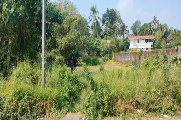 Commerical Land for sale in Kuttanellur,Thrissur.