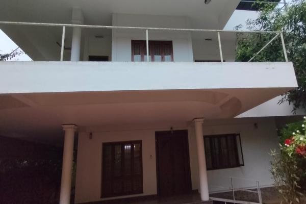 4 BHK house for sale near Aswini hospital Patturaikkal, Thrissur.