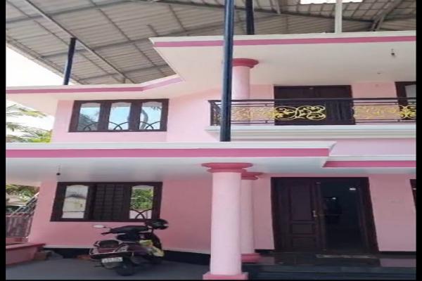 4 BHK house for sale in Kuttumuck, Thrissur