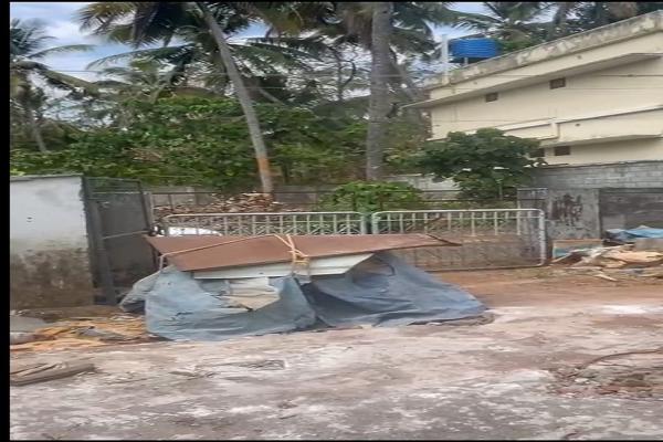 Residential plots for sale in padukkad, Viyyur.